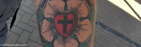 Tätowierung Lutherrose